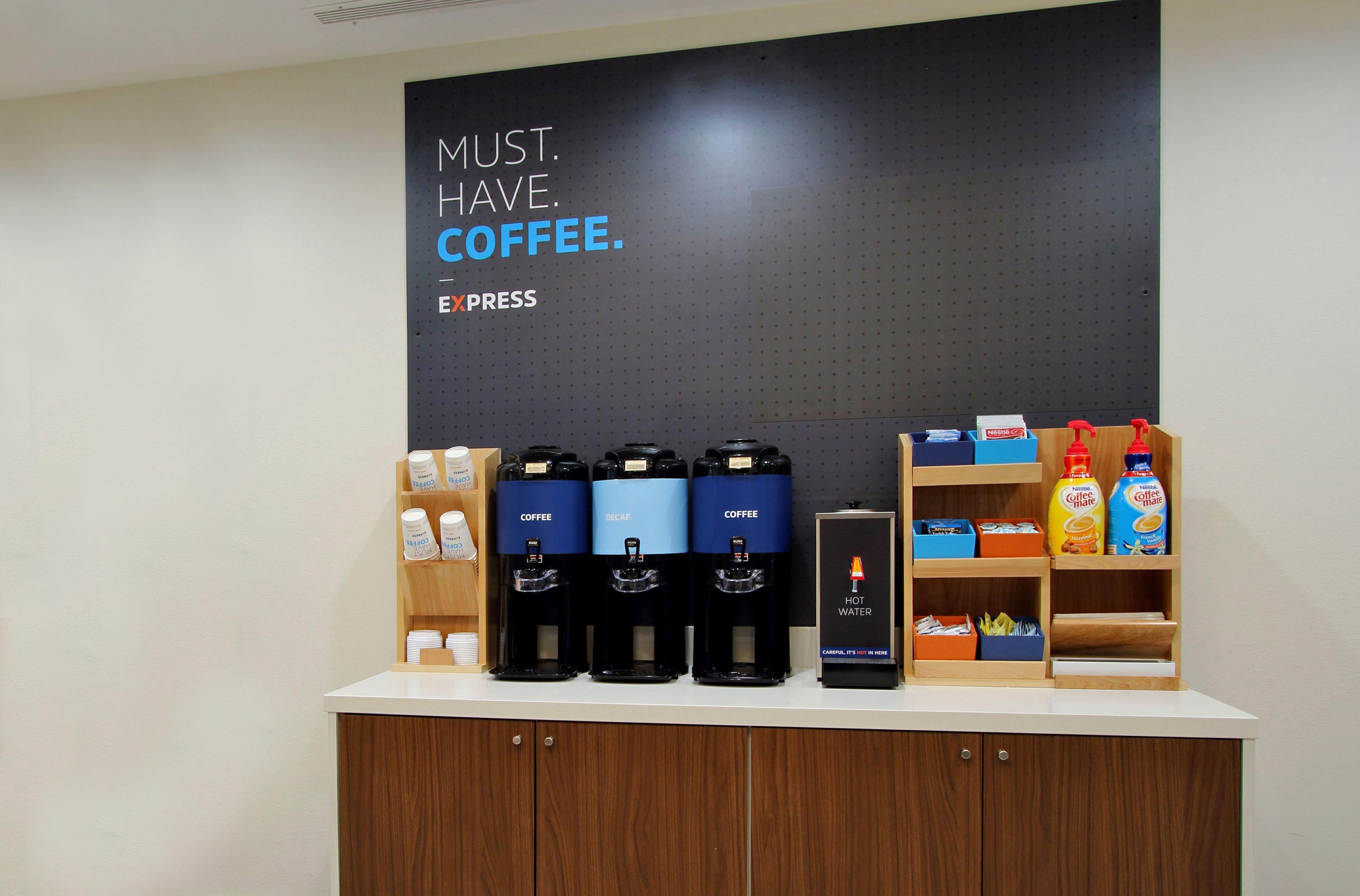 Holiday Inn Express Hotel & Suites Norfolk Airport By Ihg Esterno foto